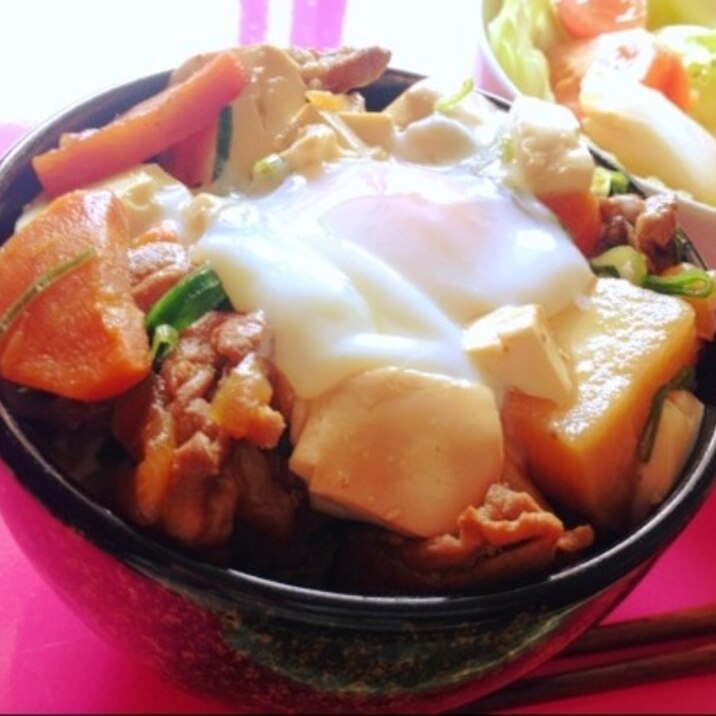 肉じゃがリメイク♪絶品！牛スキ風丼